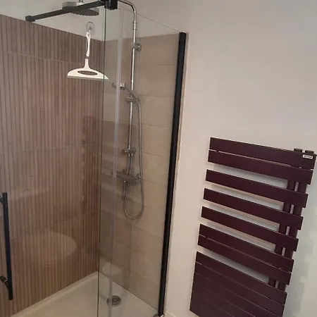 Apartament Maison Familiale Avec Exterieur Menage Et Linges Inclus Rouen